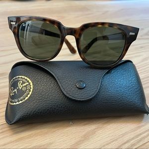Ray-Ban Meteor Tortoise Sunglasses